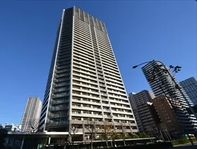 コスモポリス品川外観（南側道路より）