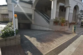 駐車場入り口