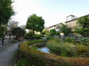 二軒家公園
