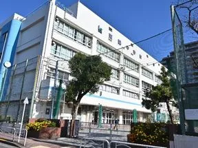 東陽中学校