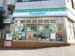 ファミリーマート 東陽町駅前店