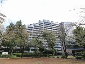加賀西公園から見た外観