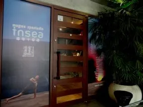 溶岩ホットスタジオinsea　麻布十番店