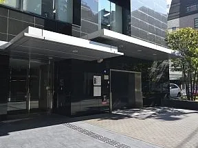 サブエントランス