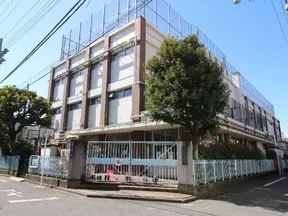 品川区立山中小学校