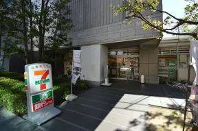 セブンイレブン　新宿十二社店