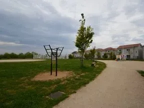 レイクタウン湖畔の森公園
