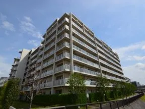 北西から見たD棟