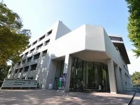 都立中央図書館