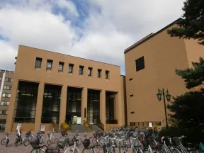 北海道大学図書館