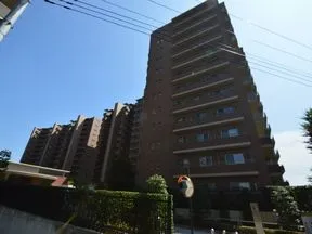 北西から見たビューコート