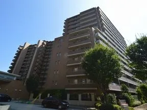 北西から見たガーデンコート