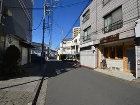道なりに直進