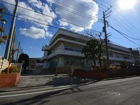 西本郷中学校
