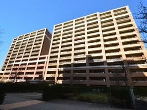 南東から見たI棟
