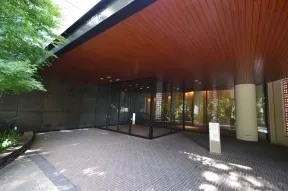 グランドエントランス