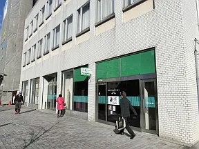 大垣共立銀行本山支店