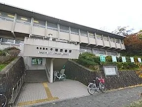千種図書館