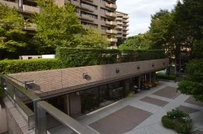 センターヒル内の商業施設