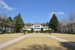 東京女子大学