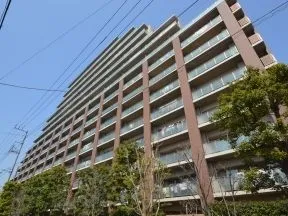 南東側外観(ガーデンレジデンス)