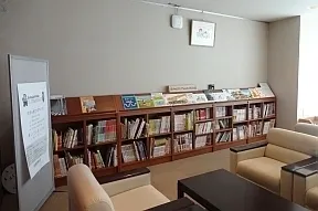 坊っちゃんとマドンナちゃんのこどもえほん館