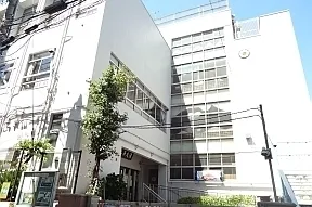 区立津久戸小学校