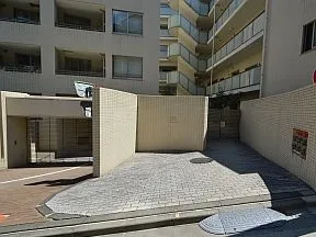 サブエントランス
