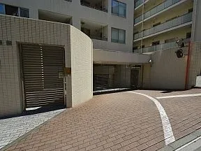 駐車場出入口
