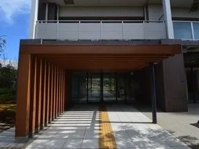 パークサイドエントランス