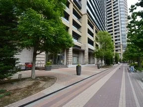 1階には保育園、デンタルクリニック等が<br>入居