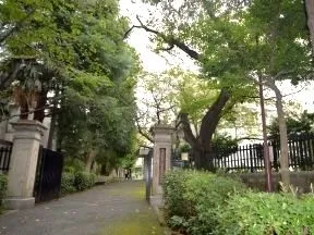 第三中学校