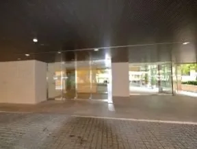 イーストスクエア・エントランス