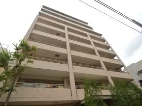 プレミアムコート（南東側からの外観）