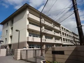 牛久保小学校