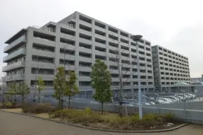 RESIDENCE　E