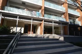 四番館
