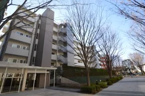 六番館