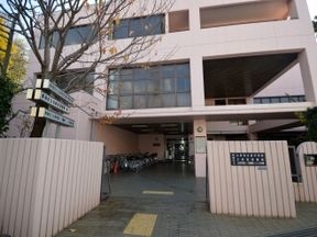 北新宿図書館