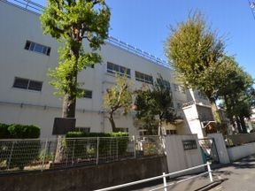 西新宿小学校