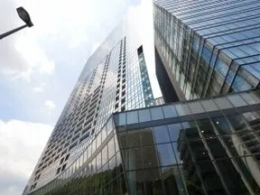 北側からの外観