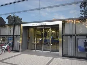 京葉銀行　新浦安支店