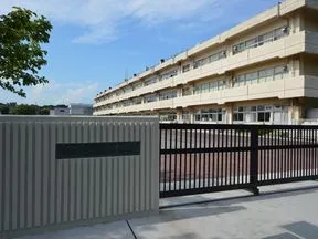 市立美浜南小学校
