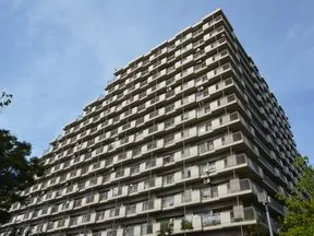 四番館外観