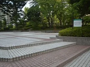 エルプラザ