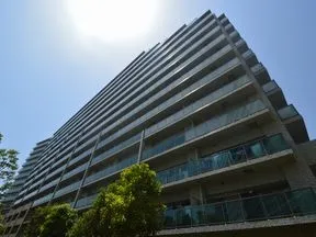東から見たC棟