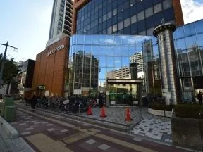 埼玉りそな銀行　浦和中央支店
