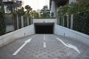 駐車場入口
