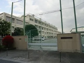 世田谷区立富士中学校