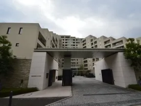マスターゲートからみた外観
